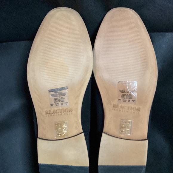 Kenneth Cole Chukka Boots - Picture 2 of 3